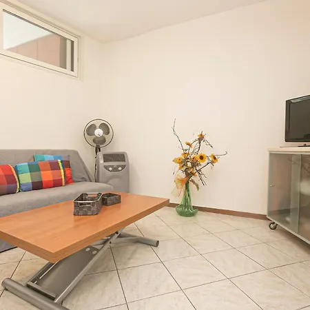 Real Italian Estate - Sea Haven Apartament Genua